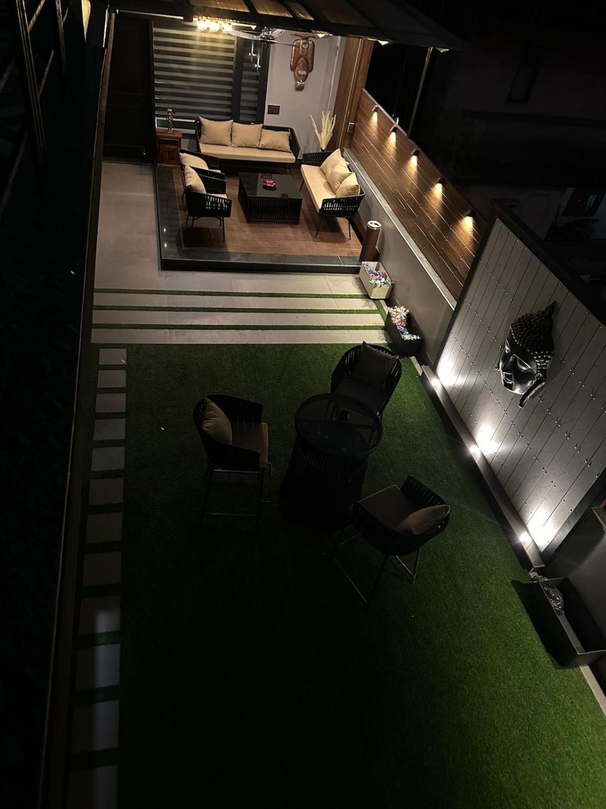 Apartment Luxury Penthouse With Terrace Garden Wish Homes New Delhi